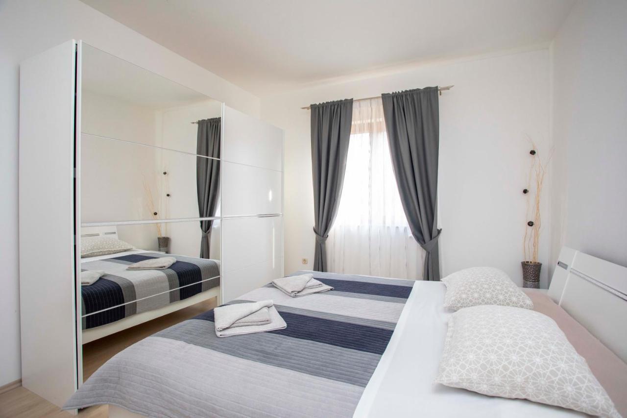 Apartmani Marica Пломин Екстериор снимка