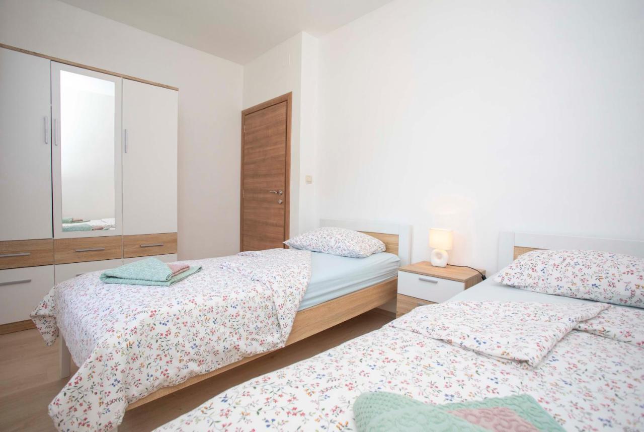Apartmani Marica Пломин Екстериор снимка